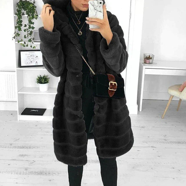 Helen - Luxurious Faux Fur Coat for Ultimate Comfort